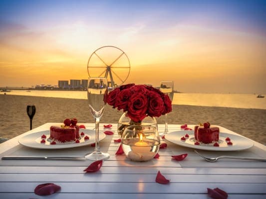 Valentine's Day in Dubai, 7 days for lovers